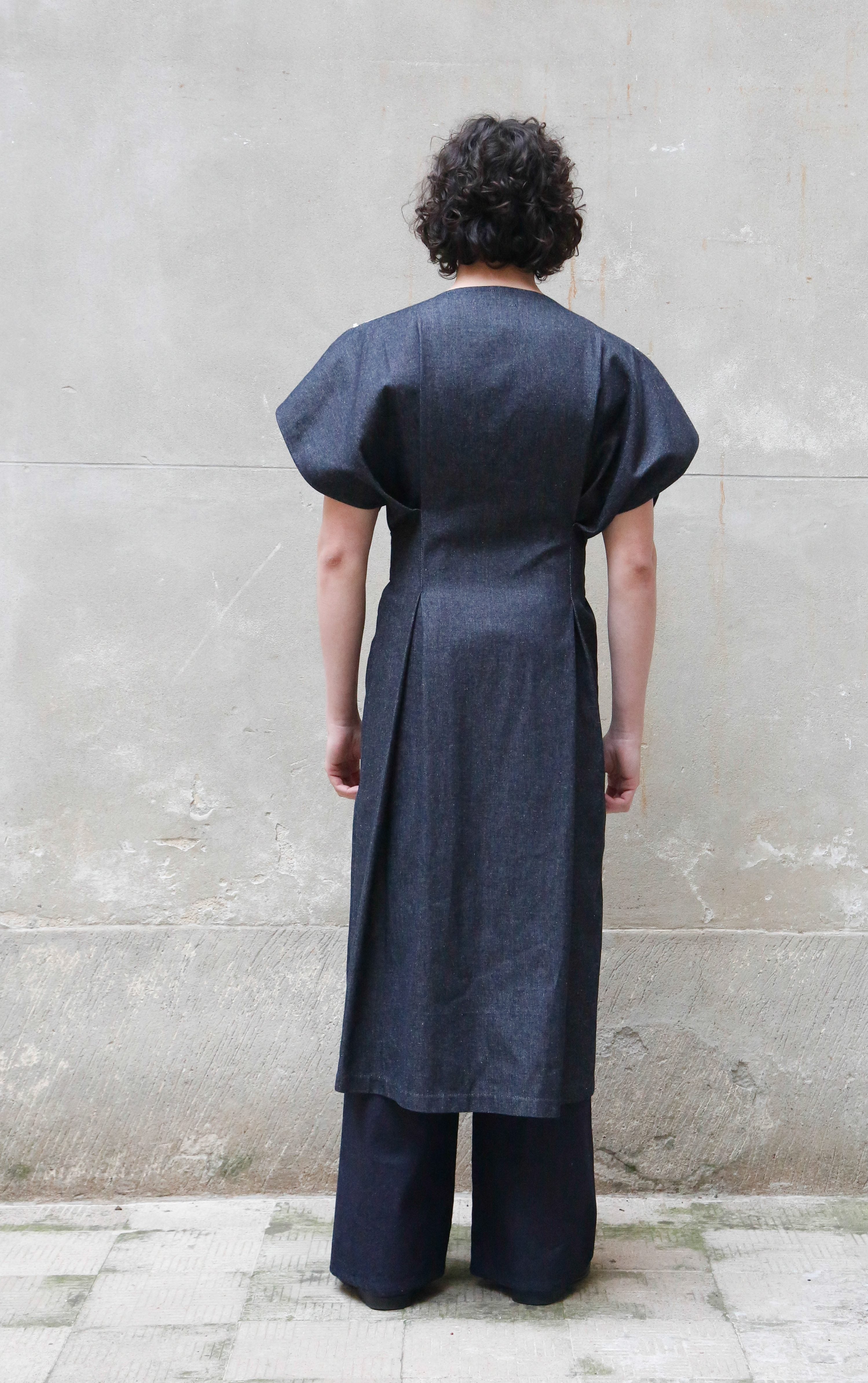Sculptural Kimono Denim in Recycled Cotton-4